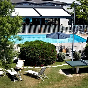 Ibis Styles Sud Hotel Awinion