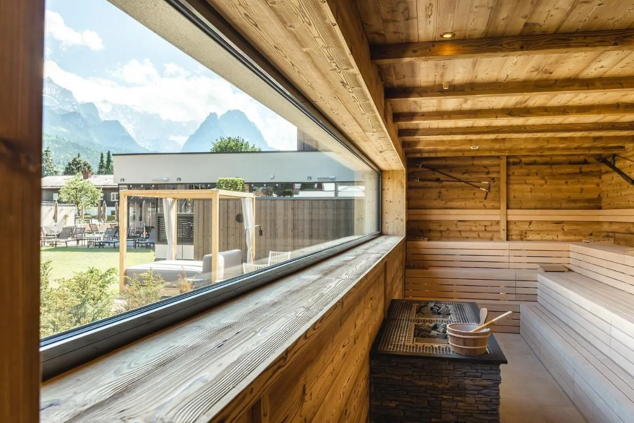 Aja Garmisch-Partenkirchen Hotel